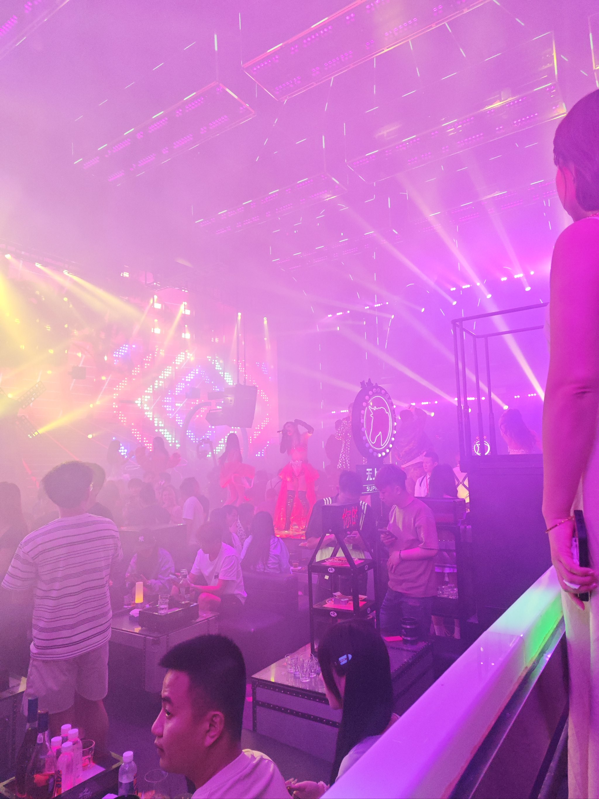 梧州商务ktv引领商务ktv新模式-长洲区ktv预定